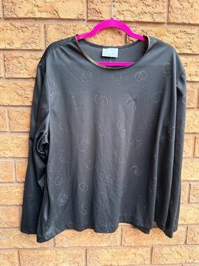 10/$25 • Vintage Blair Gold Detail Long Sleeve Top